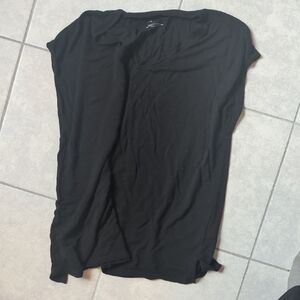 Tahari Classic Black Short Sleeve Top